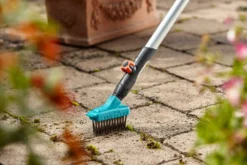 GARDENA Combisystem Voegenborstel Metaal -Tuincentrum Coppelmans gardena combisystem voegenborstel metaal 1619704757 l