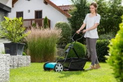 GARDENA Kooimesmaaier 330 -Tuincentrum Coppelmans gardena kooimesmaaier 330 1619704794 l