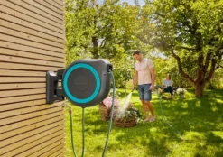 GARDENA Wandslangenbox 35 RollUp XL -Tuincentrum Coppelmans gardena wandslangenbox 35 rollup xl 1619704860 l