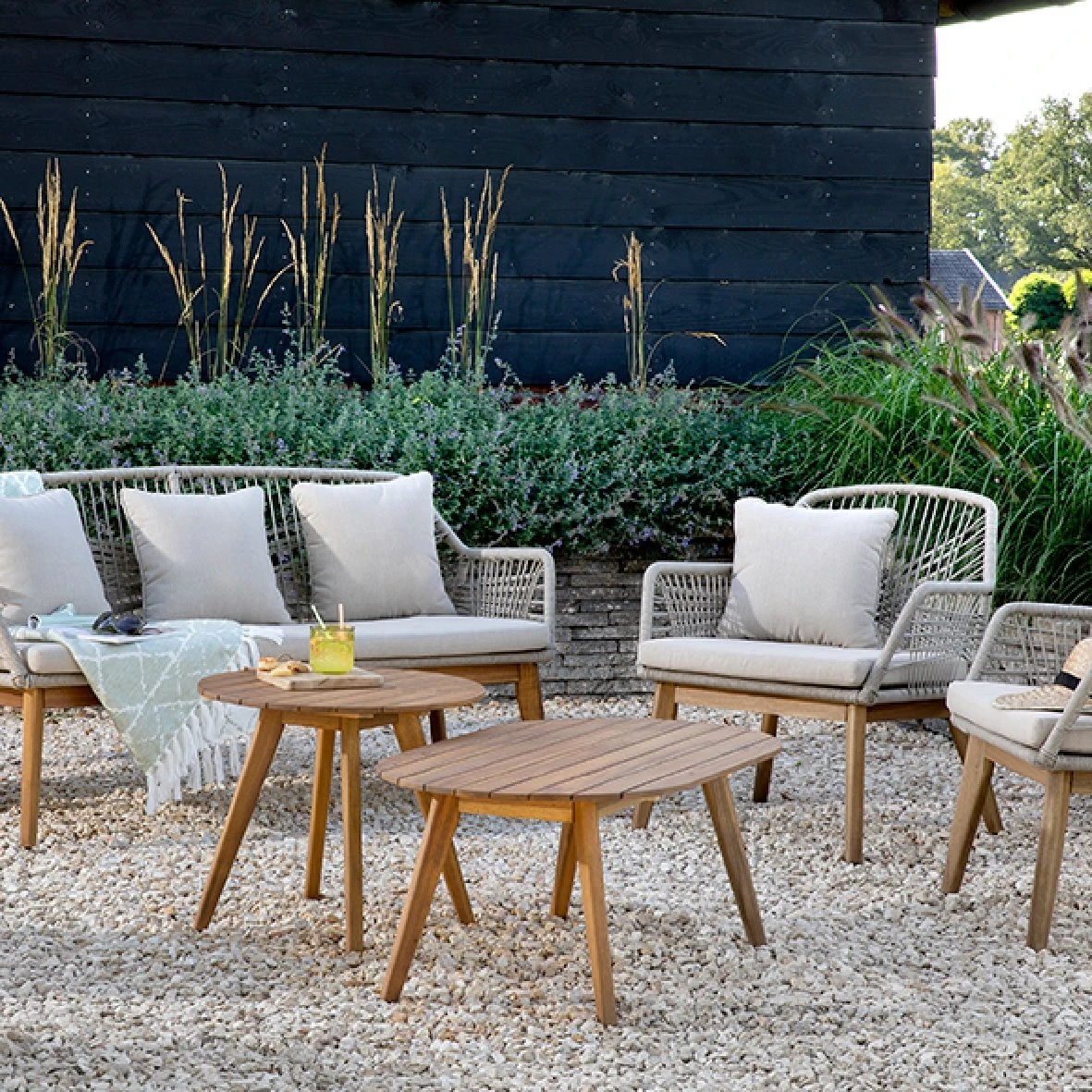 Seville Bijzet Tuintafel Acacia - Ø 55 X H 47 Cm 3 Seville Bijzet Tuintafel Acacia - Ø 55 X H 47 Cm - Afbeelding 3